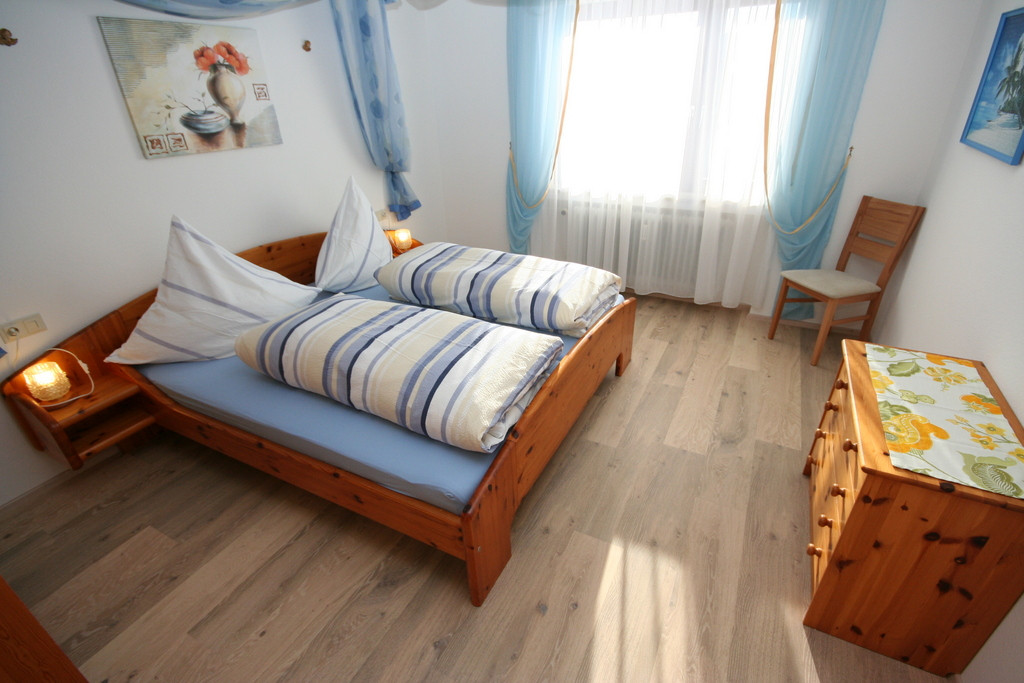 Das kleinere Schlafzimmer